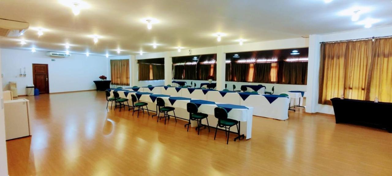 Hotel Peninsula Avaré Kültér fotó