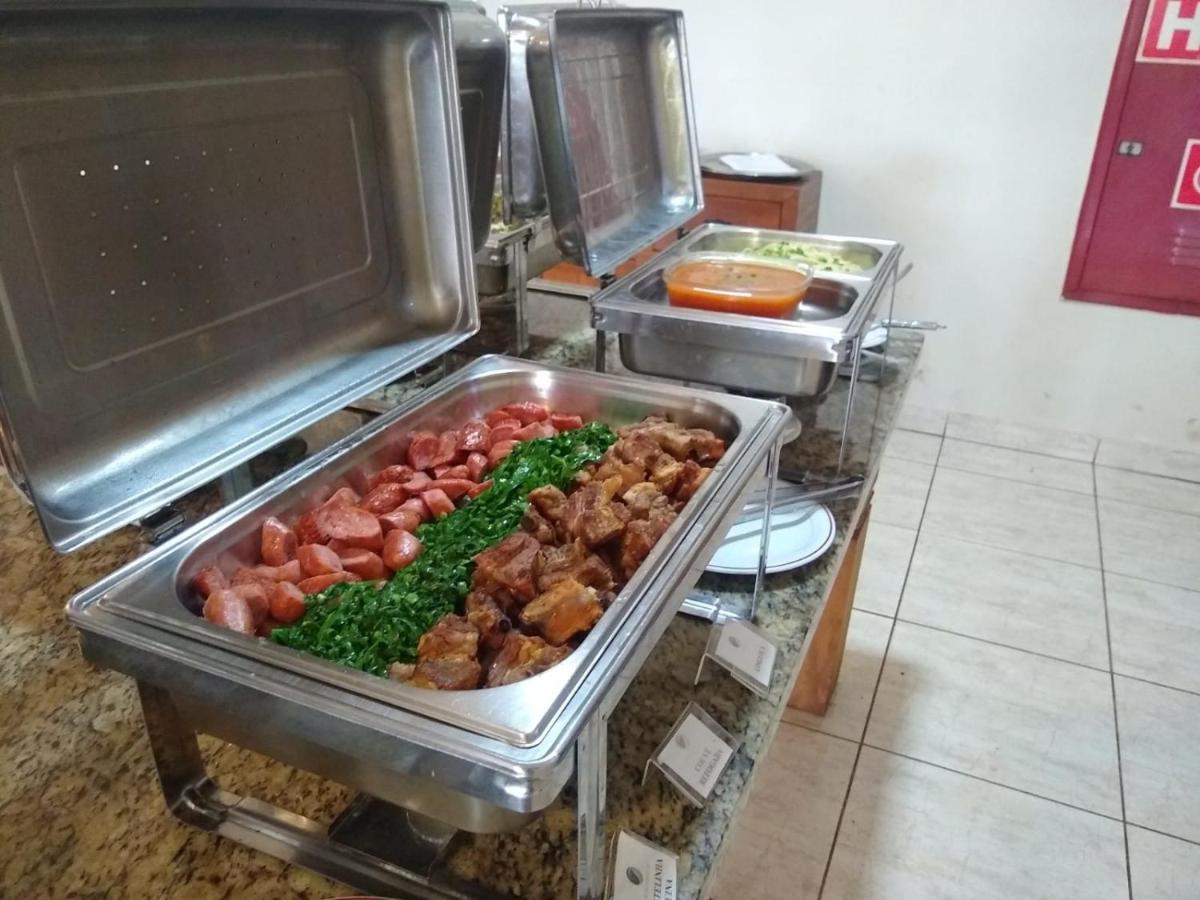 Hotel Peninsula Avaré Kültér fotó
