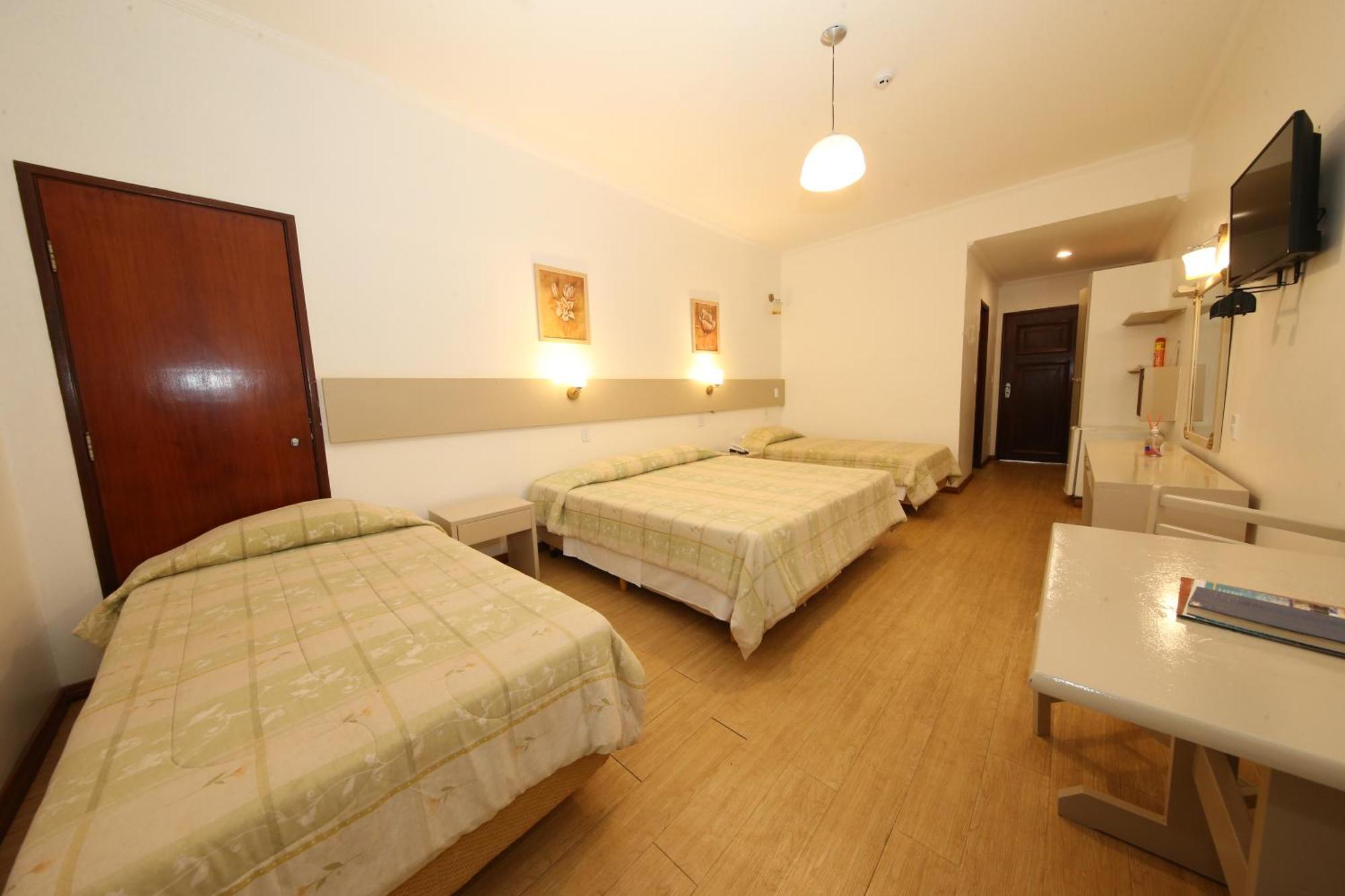 Hotel Peninsula Avaré Kültér fotó
